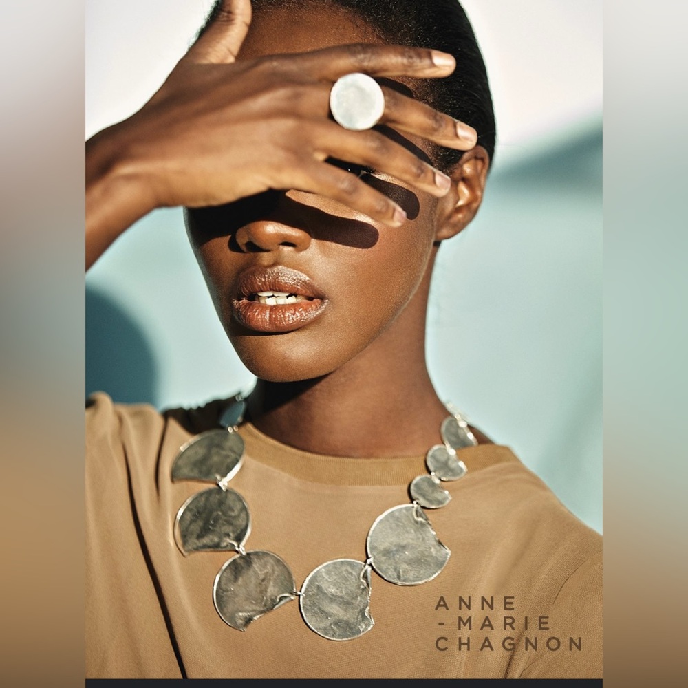 Anne-Marie Chagnon statement necklace - linked pewter disks - 21 in